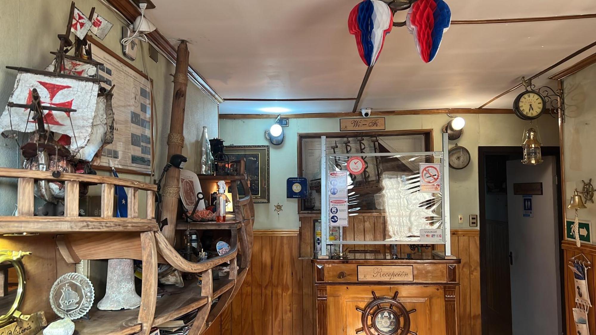 Hostal Victoria Punta Arenas Extérieur photo